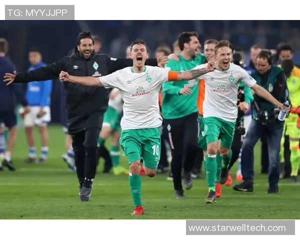 克隆与不来梅的对比分析探讨足球战术与球队表现的异同